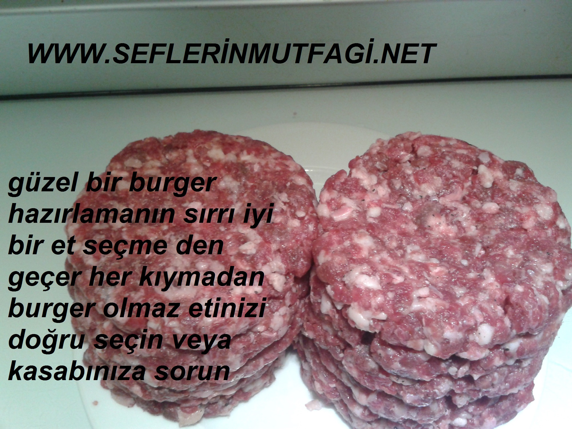 Evde hamburger köftesi nasıl hazırlanır?