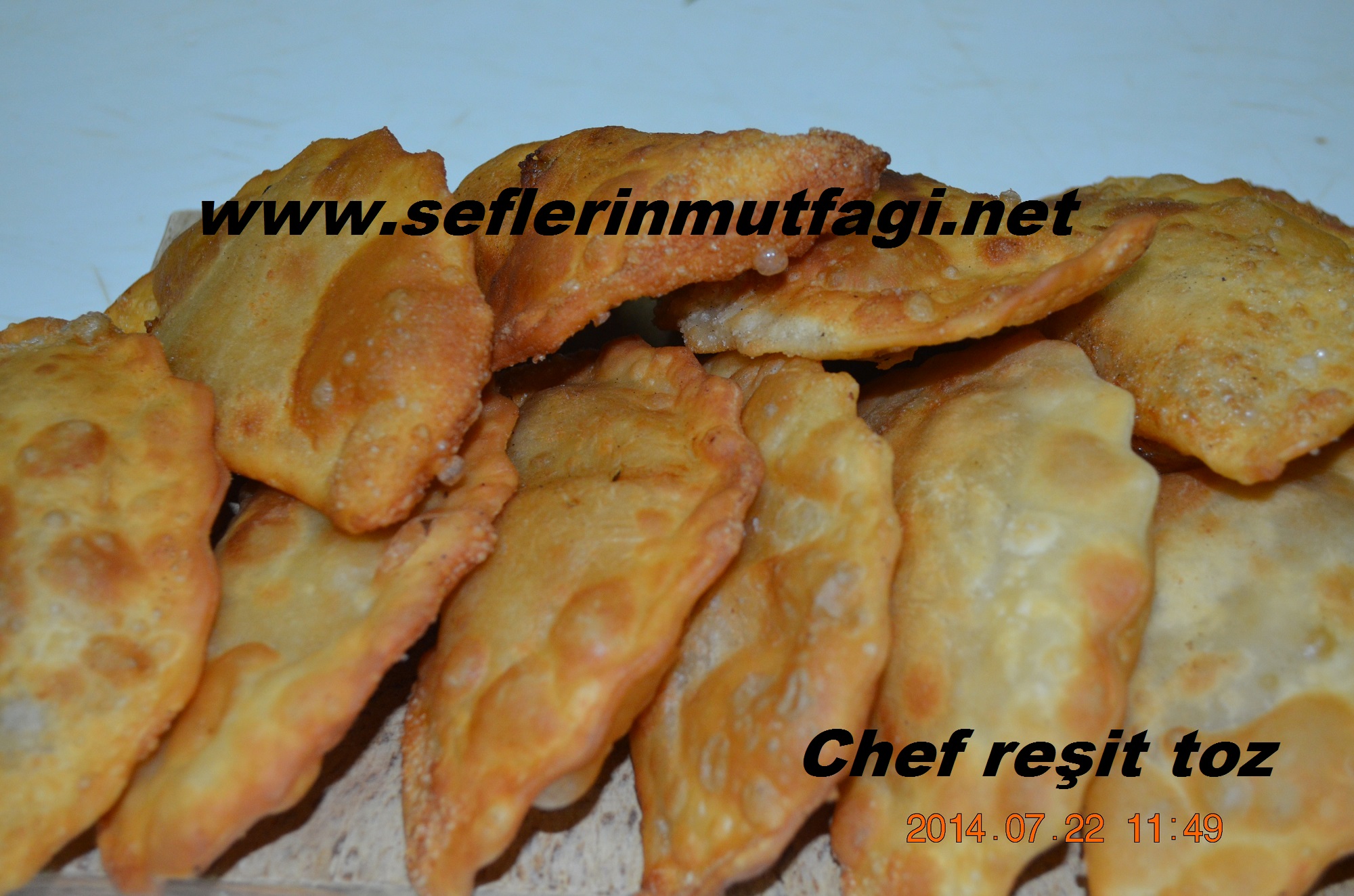 çiğ börek