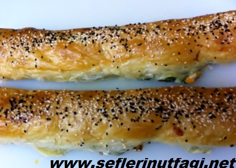 Ispanaklı kol böreği nasıl yapılır?