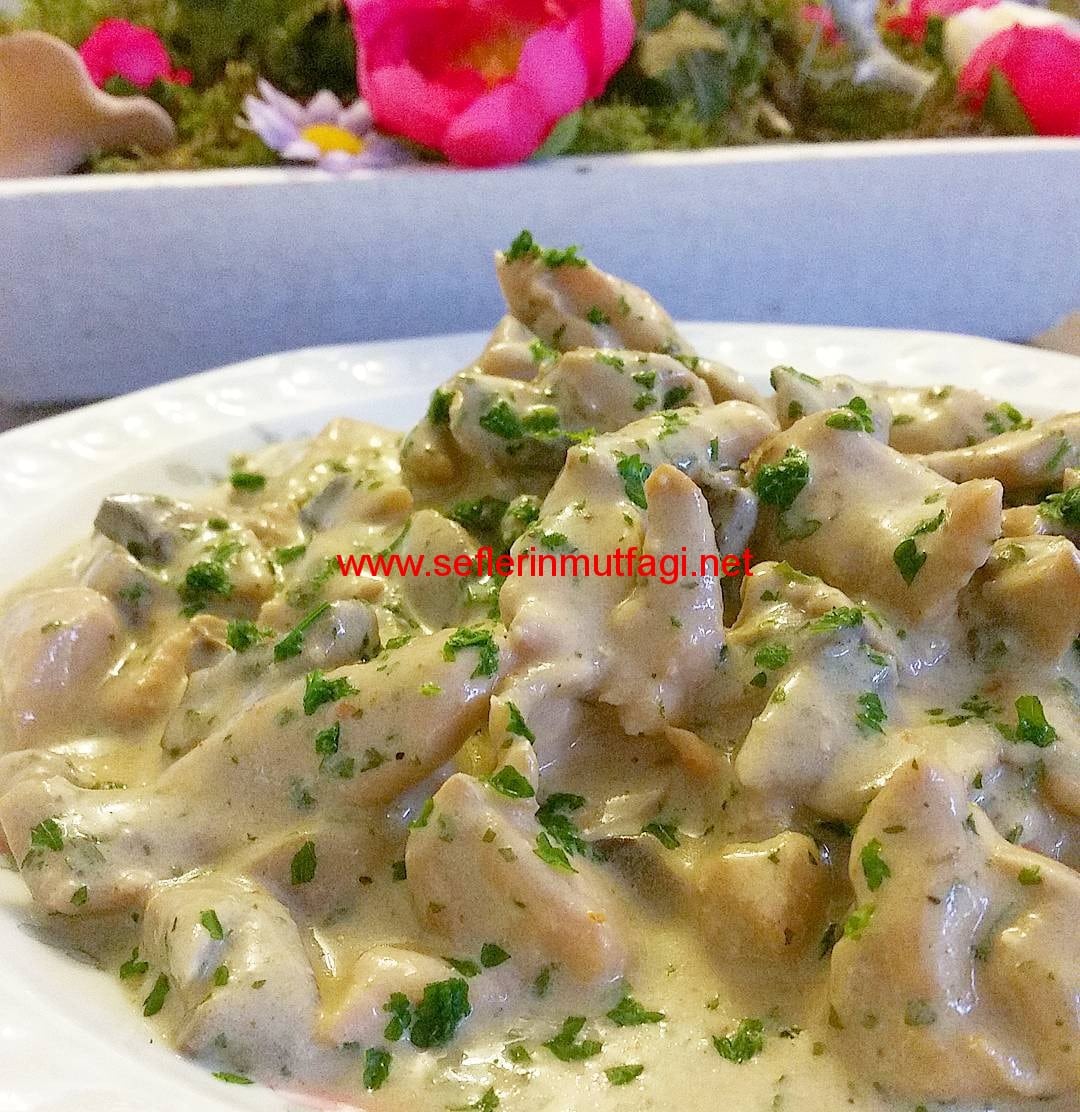Mantarlı kremalı tavuk tarifi