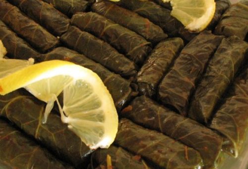 Kara lahana sarması