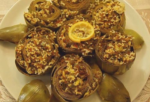 Kıymalı Enginar Dolması